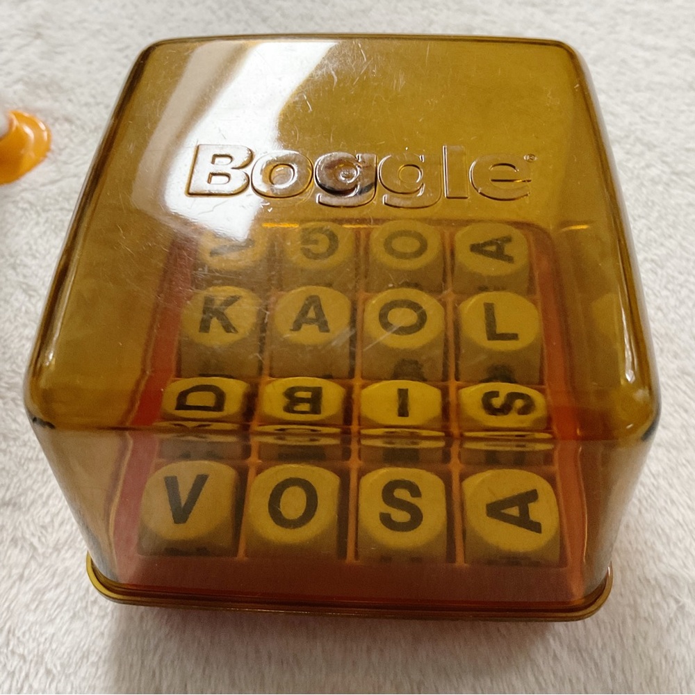 Vintage 1976 Boggle Word Game Parker Brothers Complete